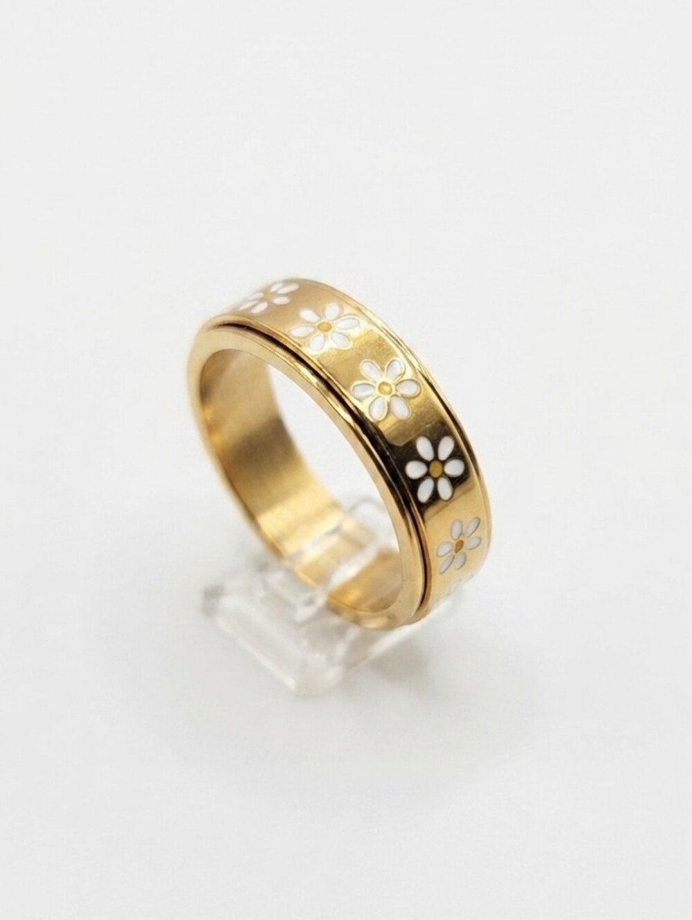 Gold Floral Enamel Band Ring - Women's Jewelry  8